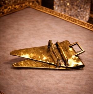 Vintage 80s Gold Tone Metal Belt Buckle